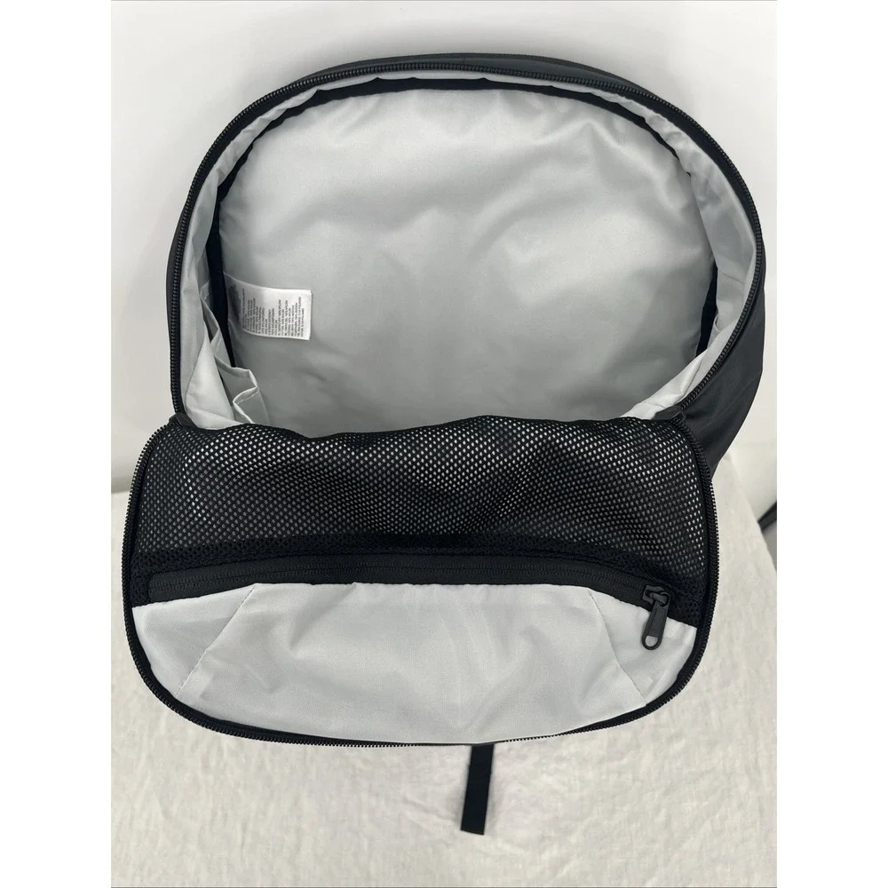 The North Face Unisex Black Aurora Backpack 22L Commuter Weather Resistant